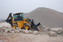 XCMG XC870K 2.5 ton new China tractor with loader and backhoe for sale